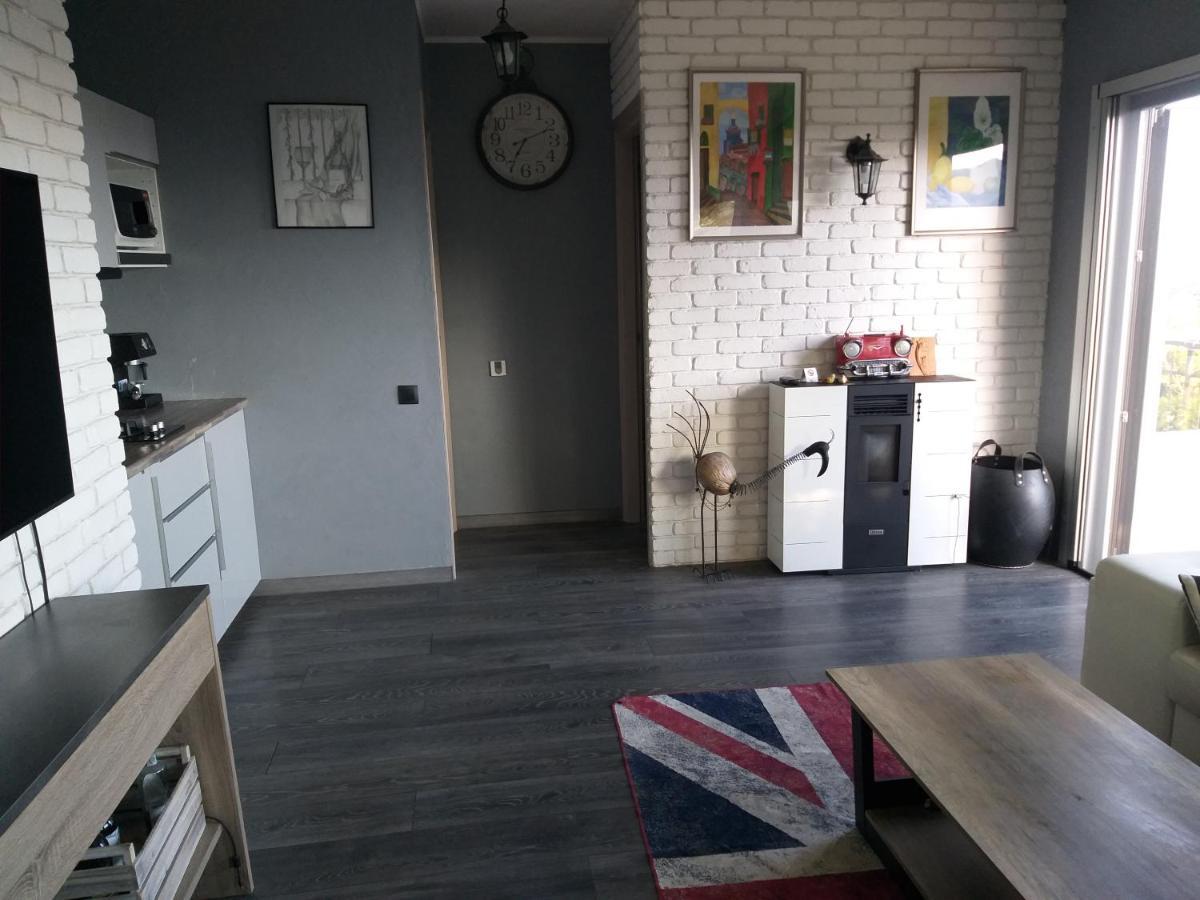 Гостевой дом Detached House With Garden And Sea View Санремо Экстерьер фото
